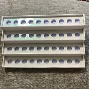 Jeffree Star Iridescent Lip Stick Holder